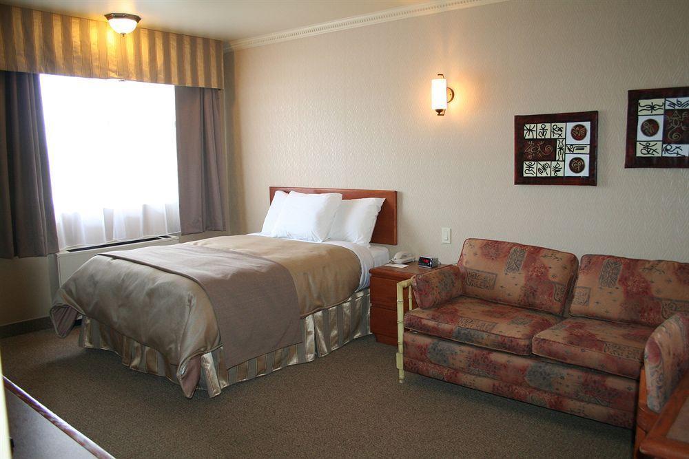 Hotel-Motel Coconut Trois-Rivieres Exterior photo